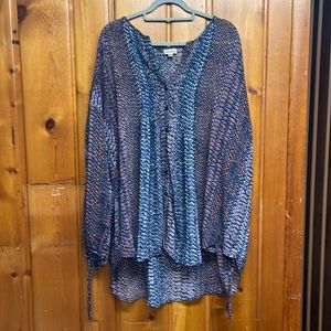 Plus sized women’s top